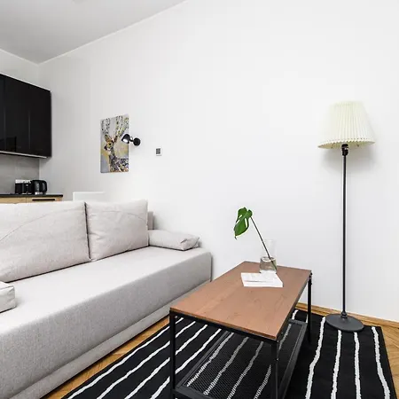 Native Zulawskiego 8 * Краков