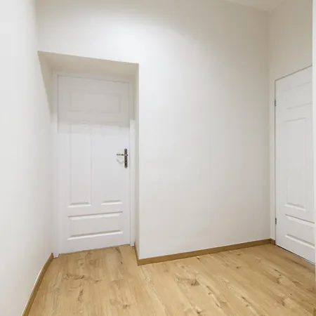 Native Zulawskiego 8