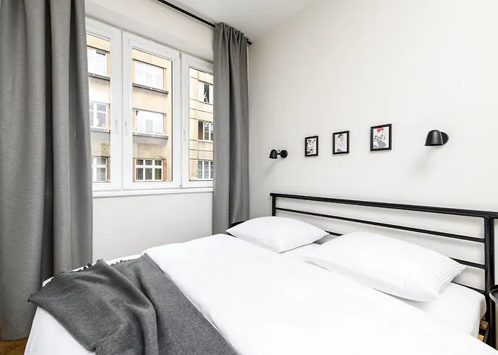 Daire Native Zulawskiego 8 *