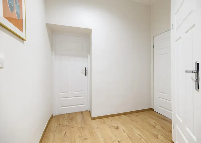 Native Zulawskiego 8