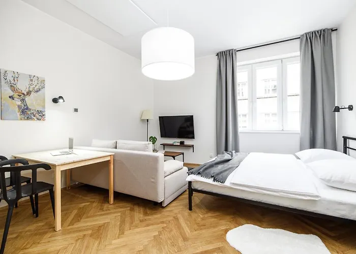 Native Zulawskiego 8 *